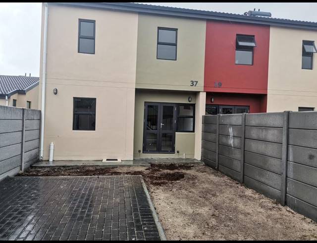 2 BEDROOM PROPERTY TO RENT IN BLACKHEATH INDUSTRIAL